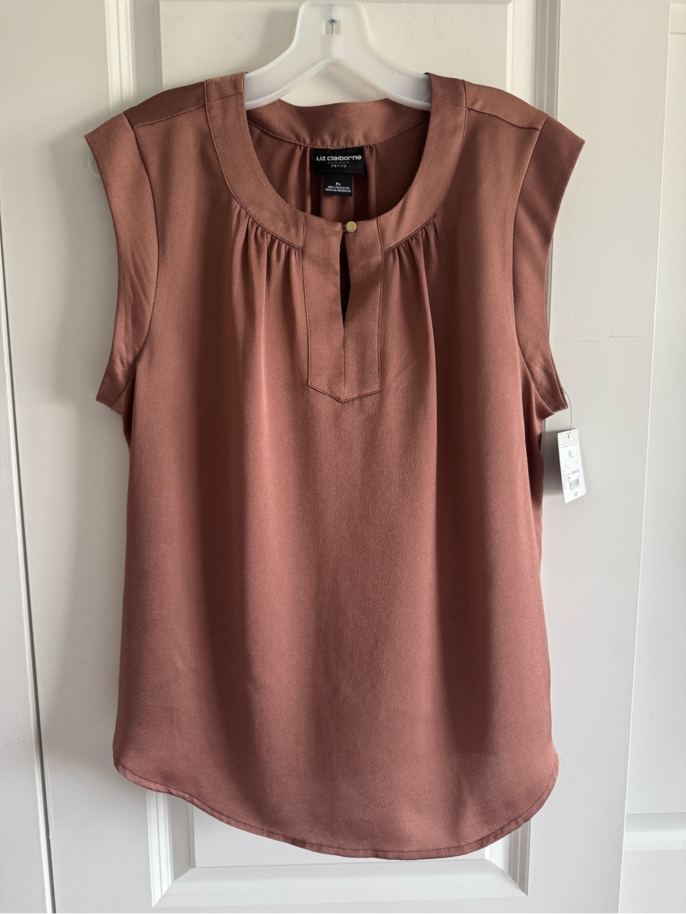 Liz Claiborne Sleeveless Keyhole Blouse in Metallic Cognac